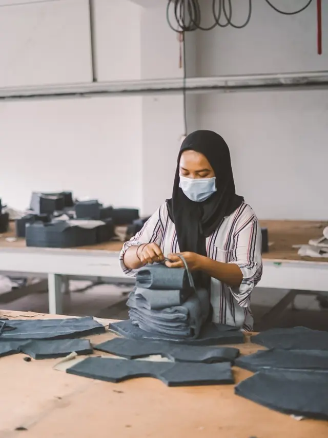 Mengenal Tencel, Bahan Premium yang Bikin Stylish Sekaligus Cinta Lingkungan