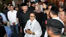 Menteri Luar Negeri Retno Marsudi tiba melayat ke rumah duka Presiden RI ke-3 BJ Habibie di Patra Kuningan, Jakarta, Rabu (11/9/2019). BJ Habibie wafat pada hari Rabu (11/9) di usia 83 tahun dan akan dimakamkan pada hari Kamis di TMP Kalibata setelah salat Dzuhur. (Liputan6.com/Angga Yuniar)