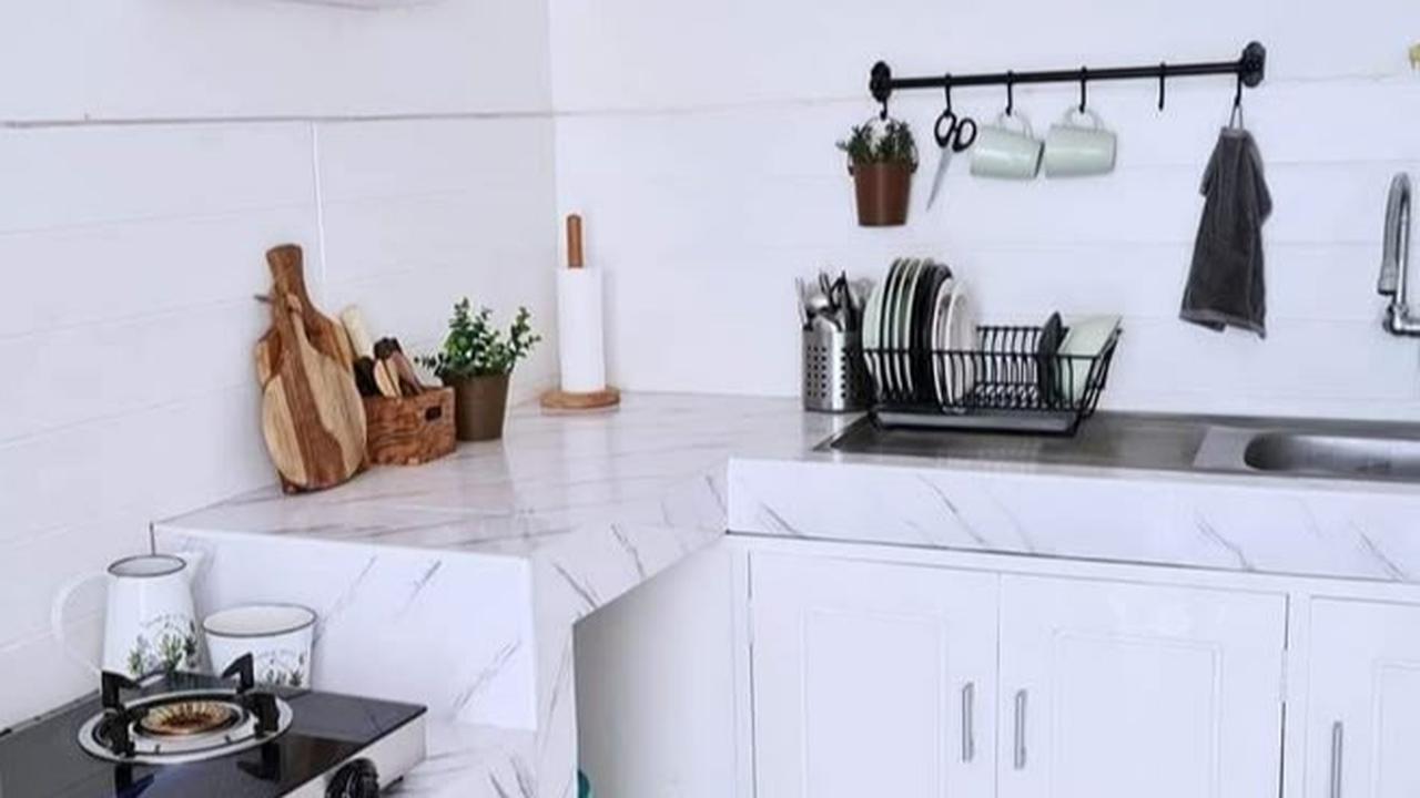 Inspirasi Dapur Estetik Minimalis untuk Rumah Modern yang Cocok di Tahun 2025