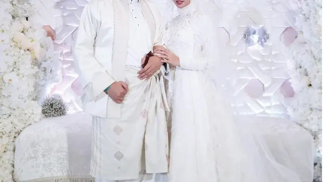 [Bintang] Gaun