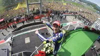 Valentino Rossi selalu mendapat sambutan spesial di Sirkuit Mugello, Italia. (Vale46.com)