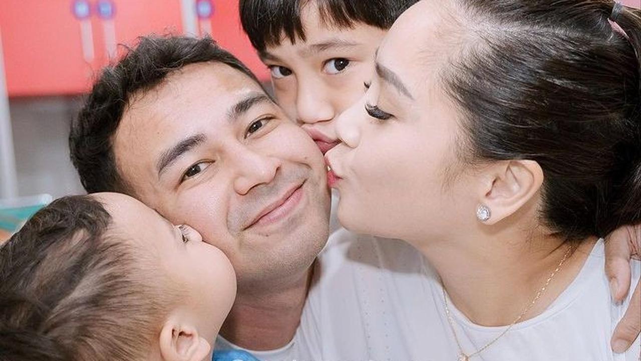Potret Keluarga Pasangan Raffi Ahmad dan Nagita Slavina