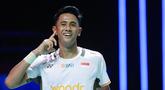 Tunggal putra Indonesia, Alwi Farhan, melakukan selebrasi setelah menaklukkan wakil Taiwan, Chi Yu Jen pada laga semifinal Indonesia Masters 2026 di Istora Senayan, Jakarta, Sabtu (24/1/2026). (Bola.com/M Iqbal Ichsan)