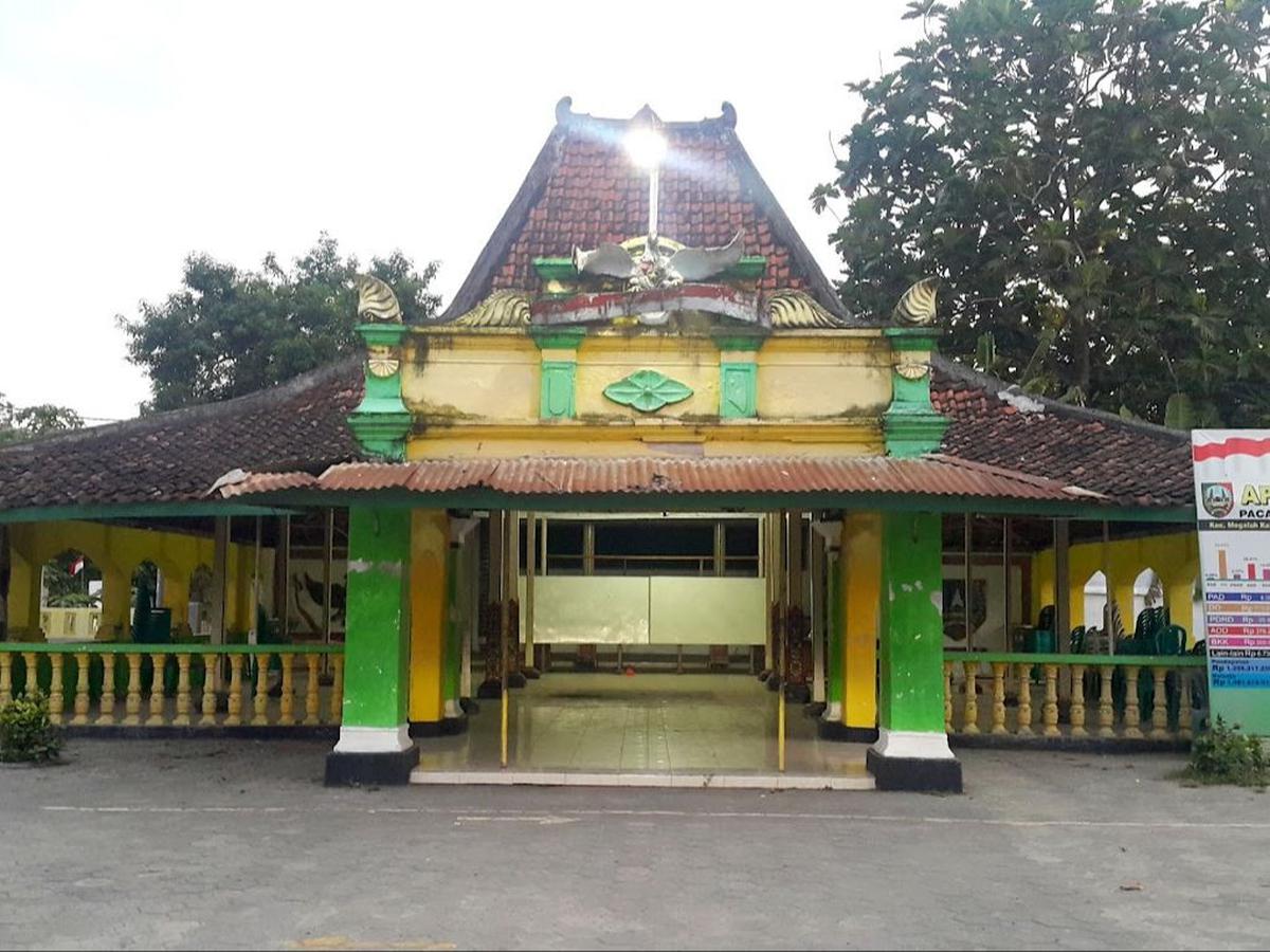 Perluas Wilayah