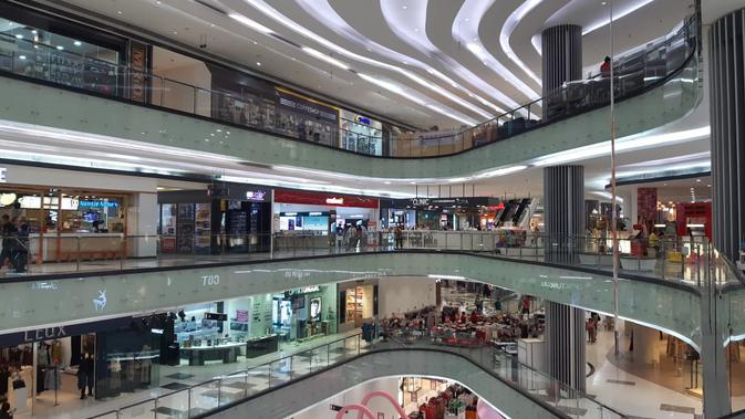 Kondisi mal di Jakarta saat gempa mengguncang. (Liputan6.com/Aditya Eka Prawira)