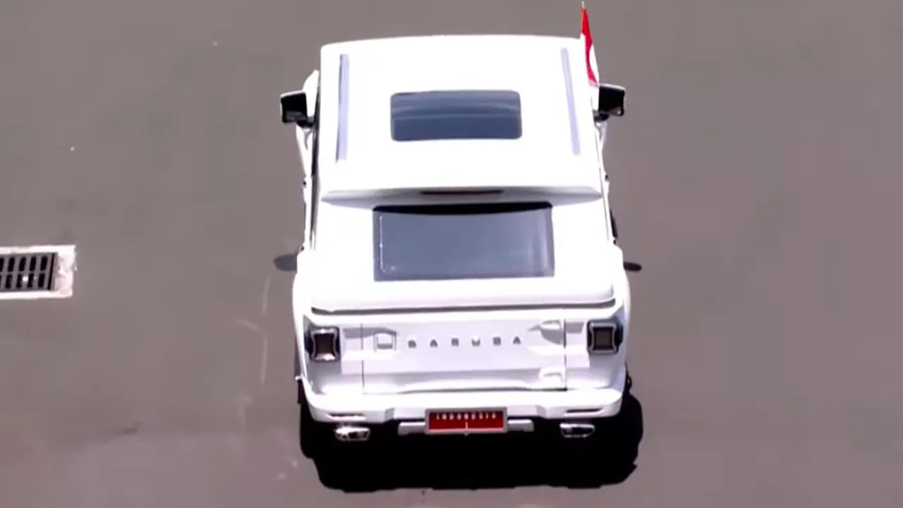 Mobil MV3 Garuda Limousine Produksi PT Pindad, yang ditumpangi Prabowo Subianto usai resmi dilantik sebagai Presiden RI. (Istimewa)