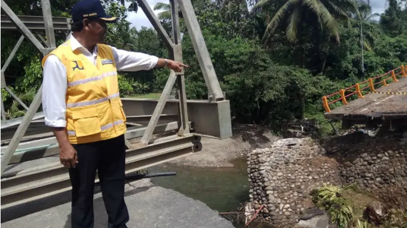 Kementerian PUPR Bangun Jembatan Sementara Pulihkan Lalu Lintas Padang-Bukittinggi