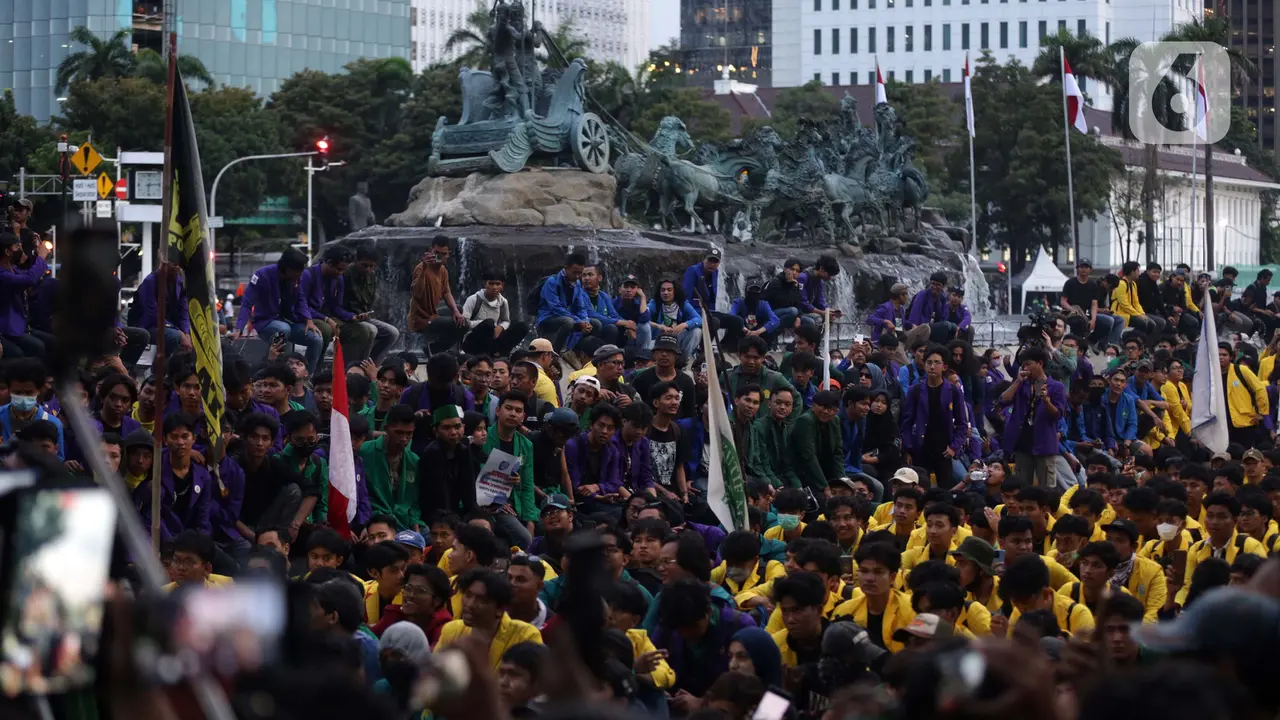 Unjuk Rasa Indonesia Gelap Berakhir Damai