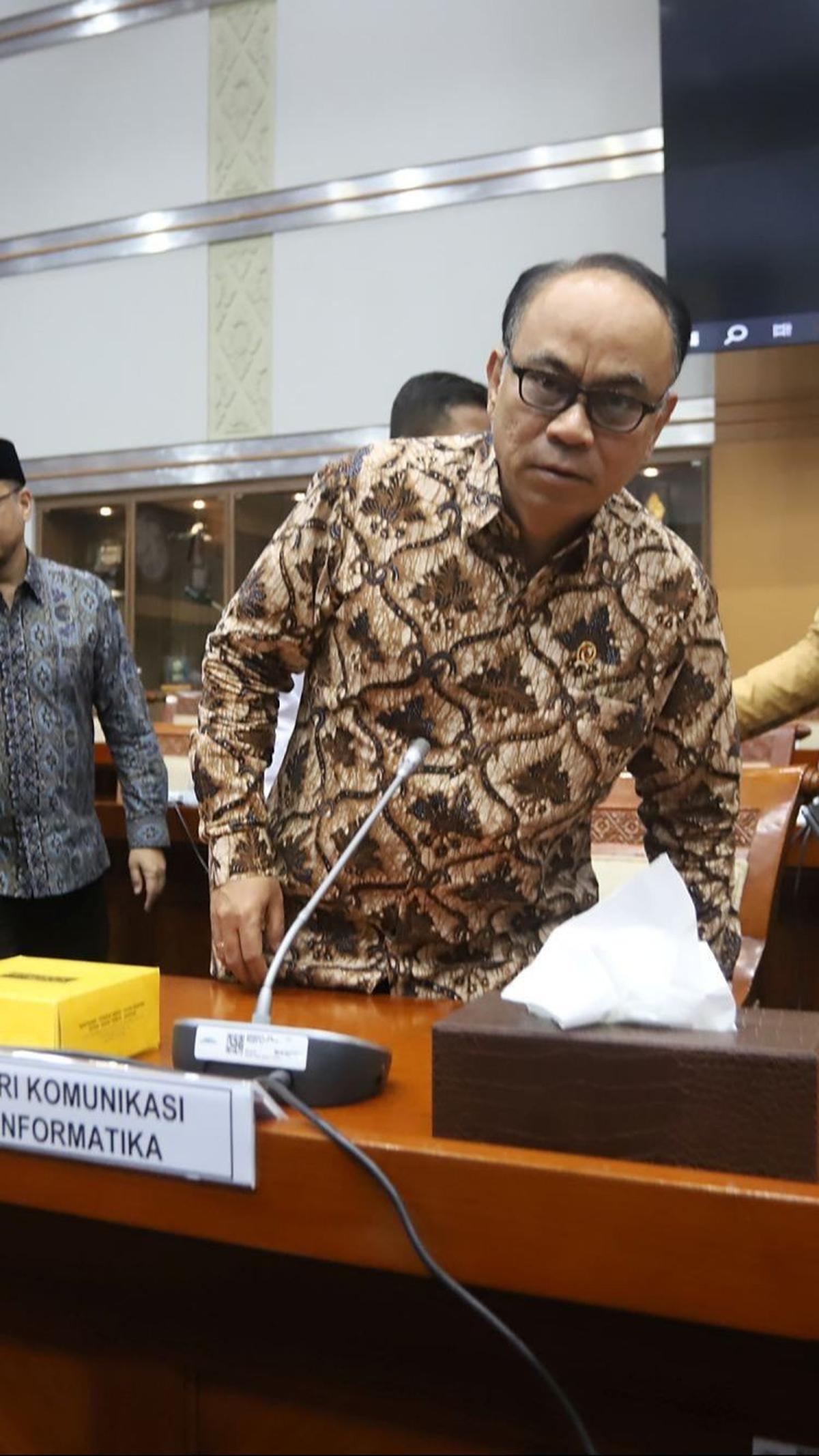 "Kita bisa lihat, ini Ransomware, tidak ada di seluruh dunia yang tidak terkena serangan Ransomware, dan yang terbesar adalah Amerika Serikat 40,34 persen," kata Budi paparannya, Kamis (27/6). Foto: merdeka.com / Arie Basuki<br>