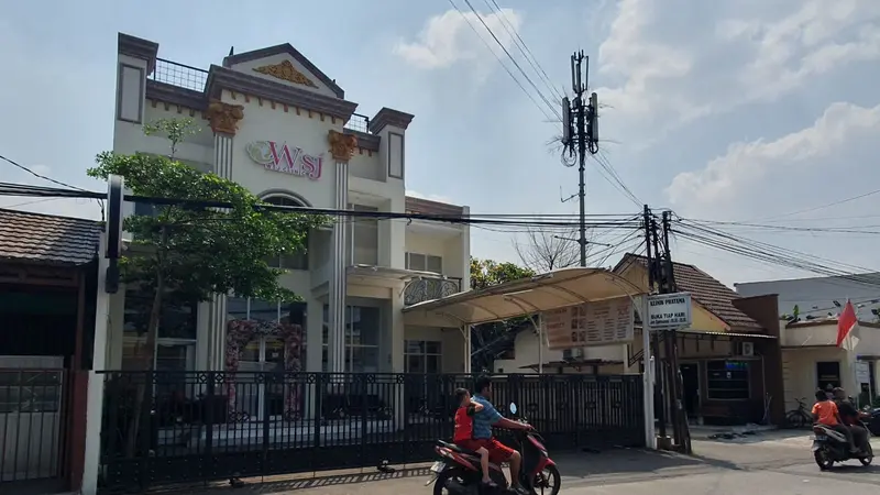 Klinik kecantikan WSJ Clinic, Beji, Depok. (Liputan6.com/Dicky Agung Prihanto)