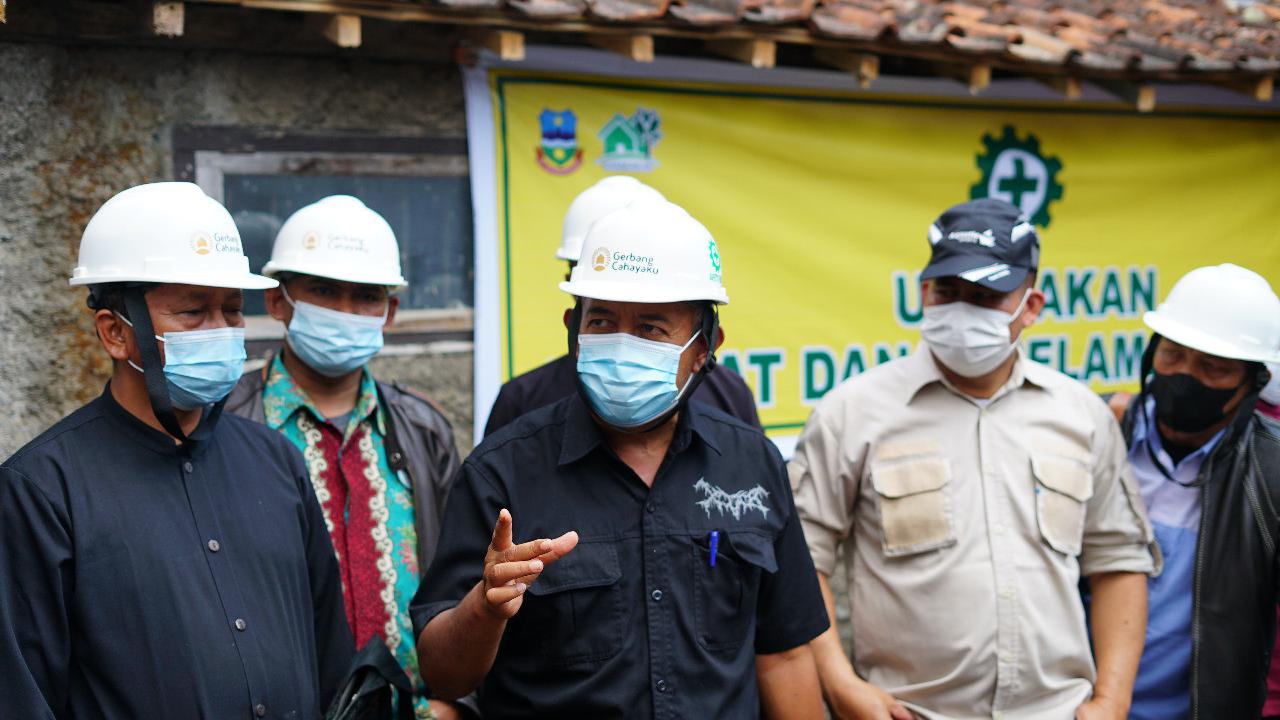 Kepala Disperkim Kabupaten Garut, Eded Komara Nugraha menyatakan pelaksanaan program gerbang cahayu bertujuan mempercantik lingkungan permukiman sekitar, agar lebih nyaman ditinggali warga.