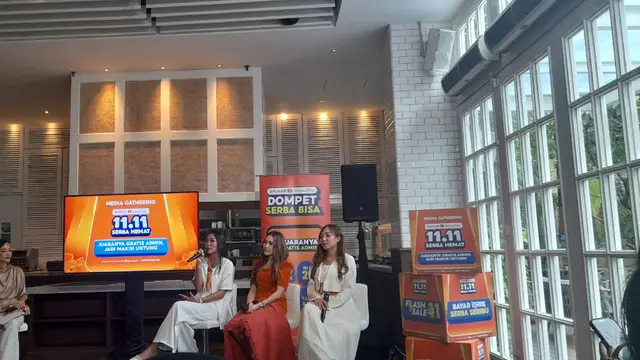 menghadirkan bintang tamu ayu ting ting