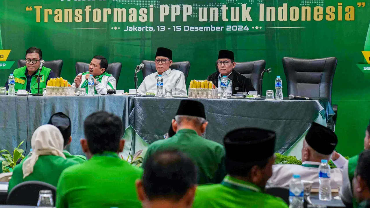 Wakil Ketua Umum Partai Persatuan Pembangunan (PPP) Rusli Effendi (Kanan) (Istimewa)