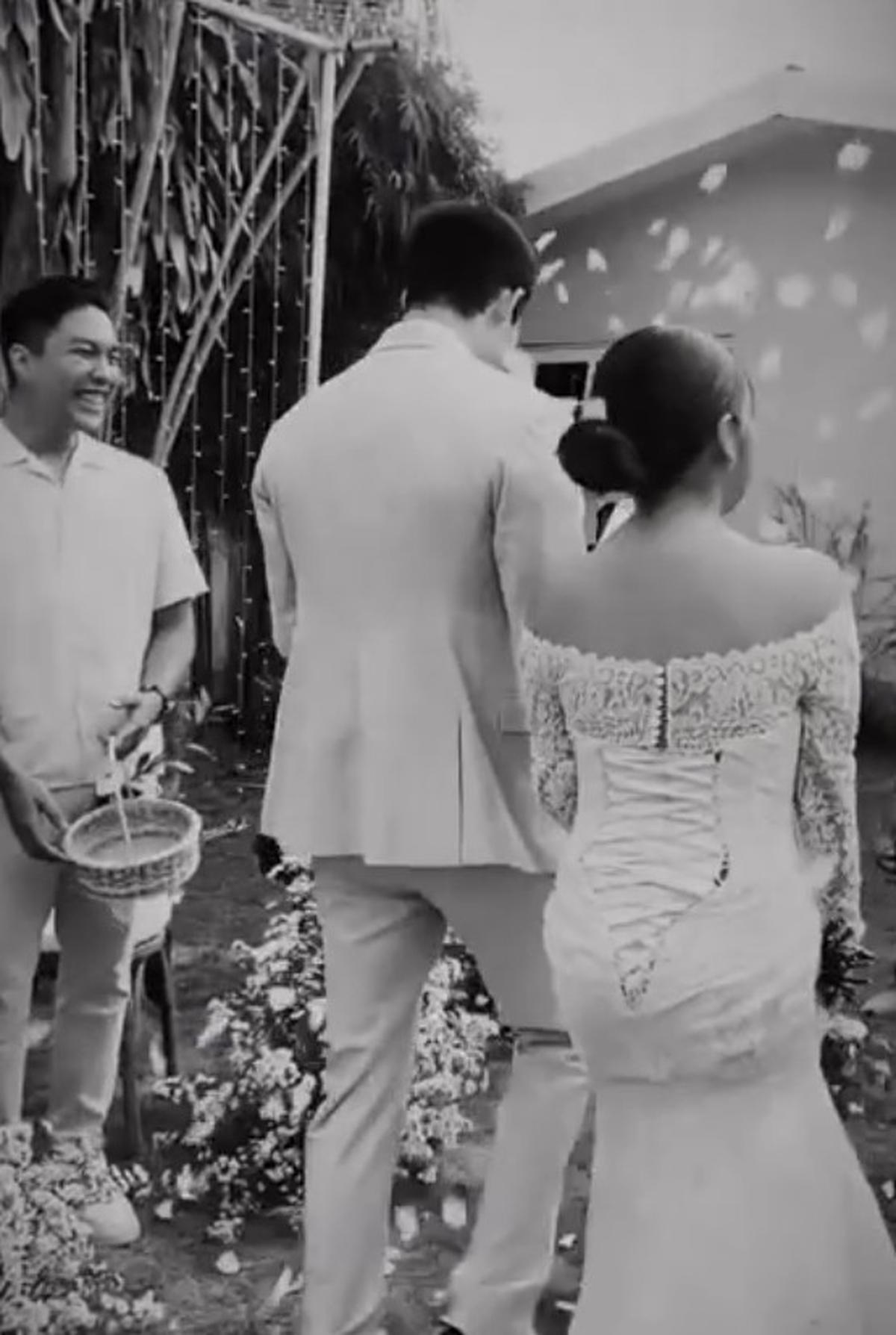 Selamat anniversary, Jen dan Dali. Semoga Jennifer selalu diberi kekuatan untuk menjalani hidup ke depan tanpa kehadiran Dali.<br>