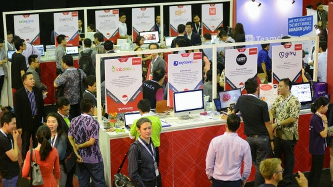 Mengunjungi gelaran Tech in Asia 2015 di Balai Kartini