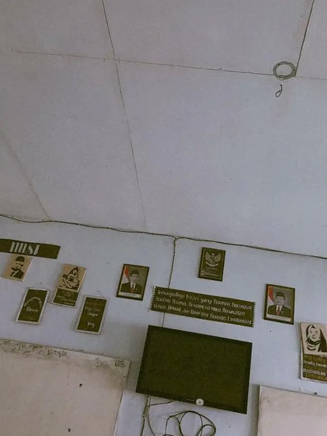 6 Potret Ruang Kelas Ini Unik Banget, Bikin Murid Geleng Kepala