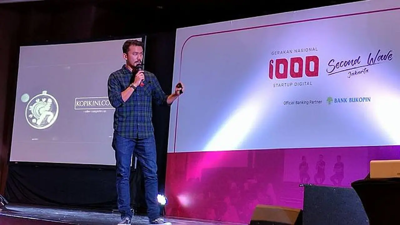Aktor Rio Dewanto menjadi salah satu pembicara dalam sesi Ignation kedua Gerakan Nasional 1000 Startup Digital.