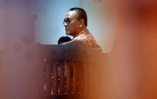 Anak buah Alex Noerdin jalani sidang perdana
