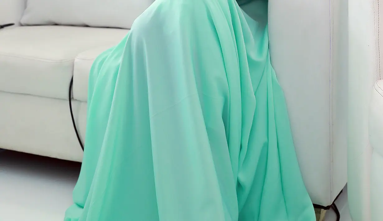 Selain itu, Zee Zee Shahab ingin membuat pagelaran Betawi saat perayaan ulang tahun Jakarta. Budaya Betawi yang akan dicombain dengan budaya modern. (Adrian Putra/Bintang.com)