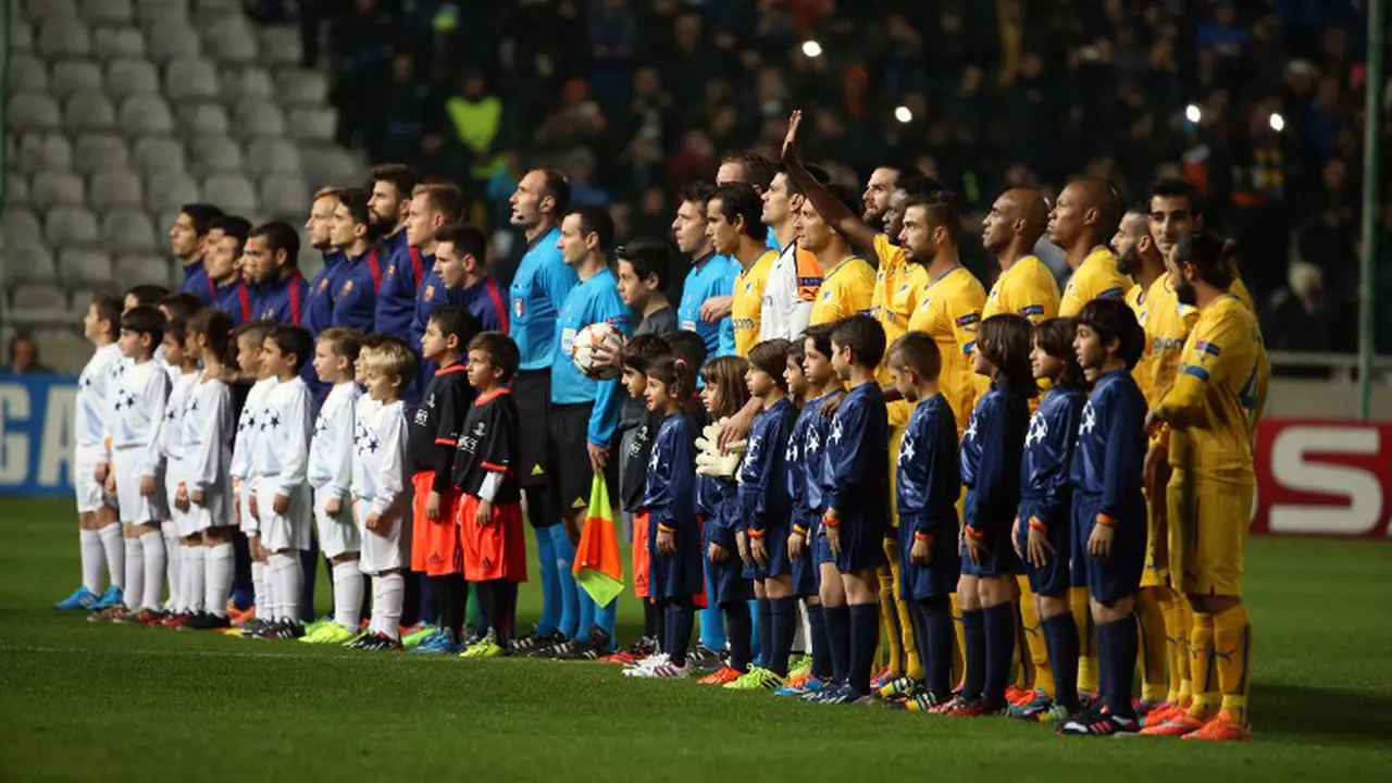 APOEL vs Barcelona