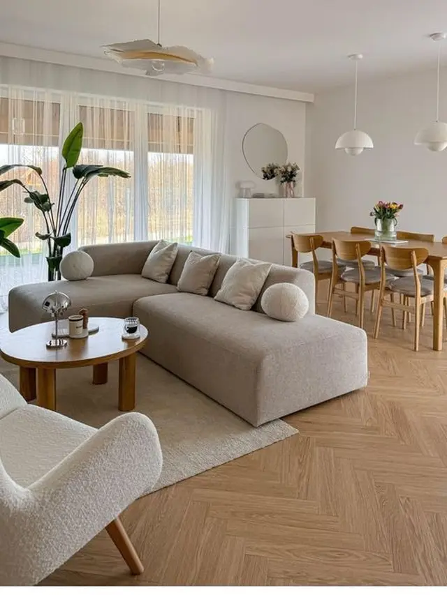 Ruang Keluarga Nyaman yang Menyatu dengan Ruang Makan