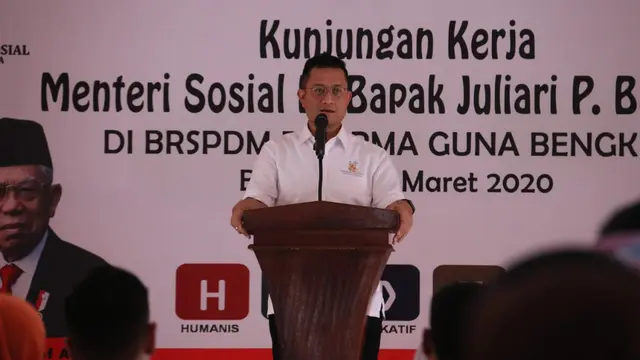 Cicipi Sirup Racikan Penyandang Disabilitas Mensos Simpulkan Ini Bukti Efektifitas Pendekatan Humanis dan Terapi Penghidupan