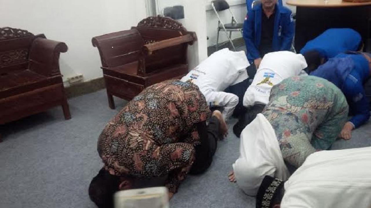 Penantang Risma Lolos, Pilkada Surabaya Digelar Desember