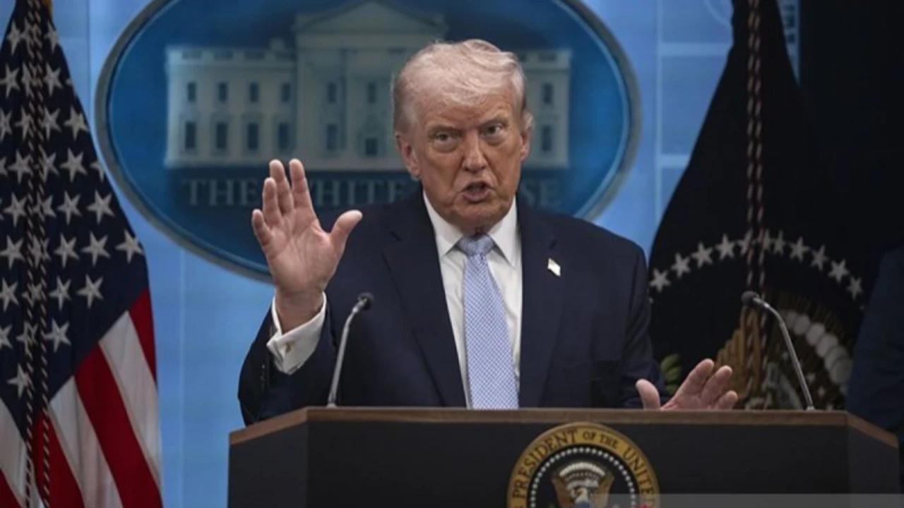 Situasi Masih Panas, Trump Perintahkan Marinir AS Tembak Kapal Penebar Ranjau di Selat Hormuz