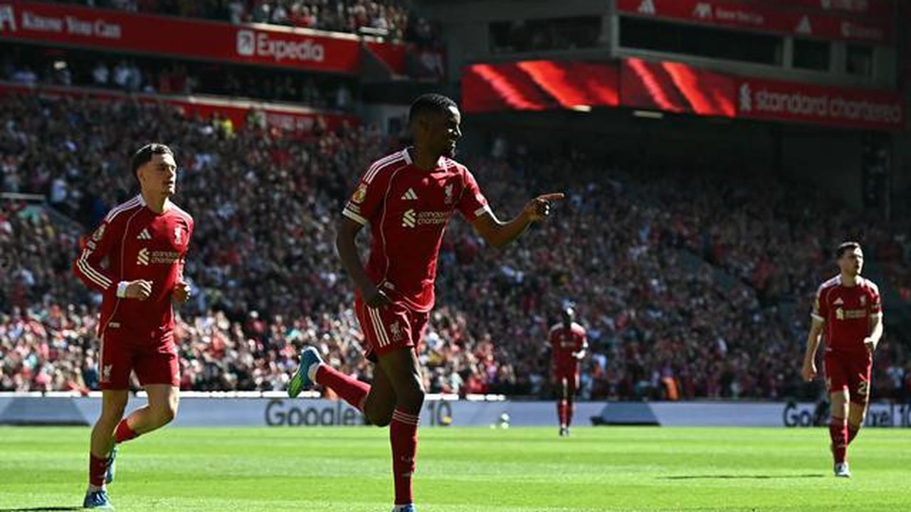 Musim Ini Mengecewakan, Arne Slot Pede Masa Depannya Tetap di Liverpool