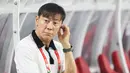 <p>Pelatih Timnas Indonesia, Shin Tae-yong saat laga lanjutan Grup B Piala AFF 2024 melawan Laos di Stadion Manahan, Solo, Jawa Tengah, Kamis (12/12/2024). (Bola.com/Abdul Aziz)</p>