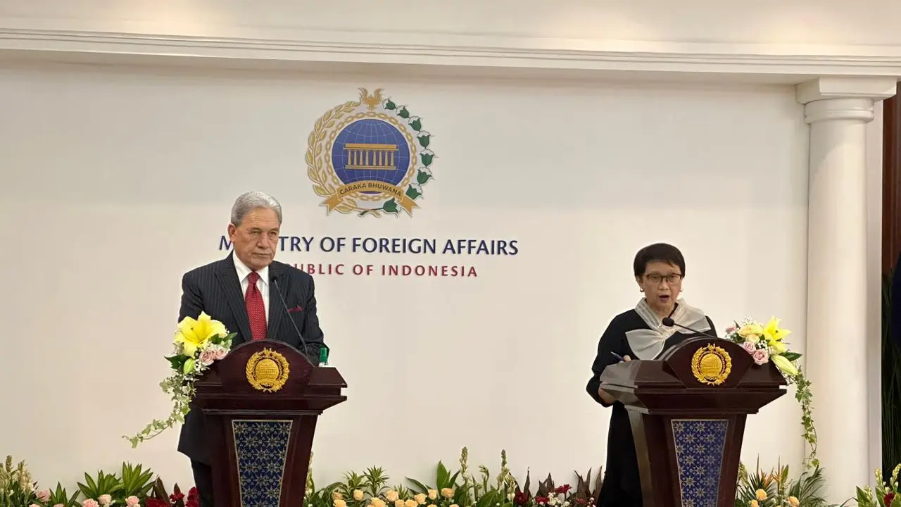 Konferensi pers usai pertemuan bilateral antara Menteri Luar Negeri RI (Menlu RI) Retno Marsudi dan Menlu Selandia Baru Winston Peters. (Liputan6/Benedikta Miranti)