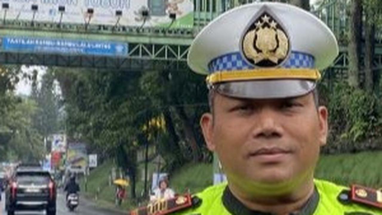 Jalur Lembang Macet Parah Imbas Libur Panjang, Polisi Terapkan 'One Way' Secara Bergantian