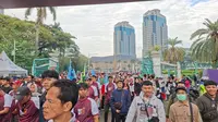 Upah Buruh Jakarta Dinilai Masih Tergerus dengan Biaya Hidup