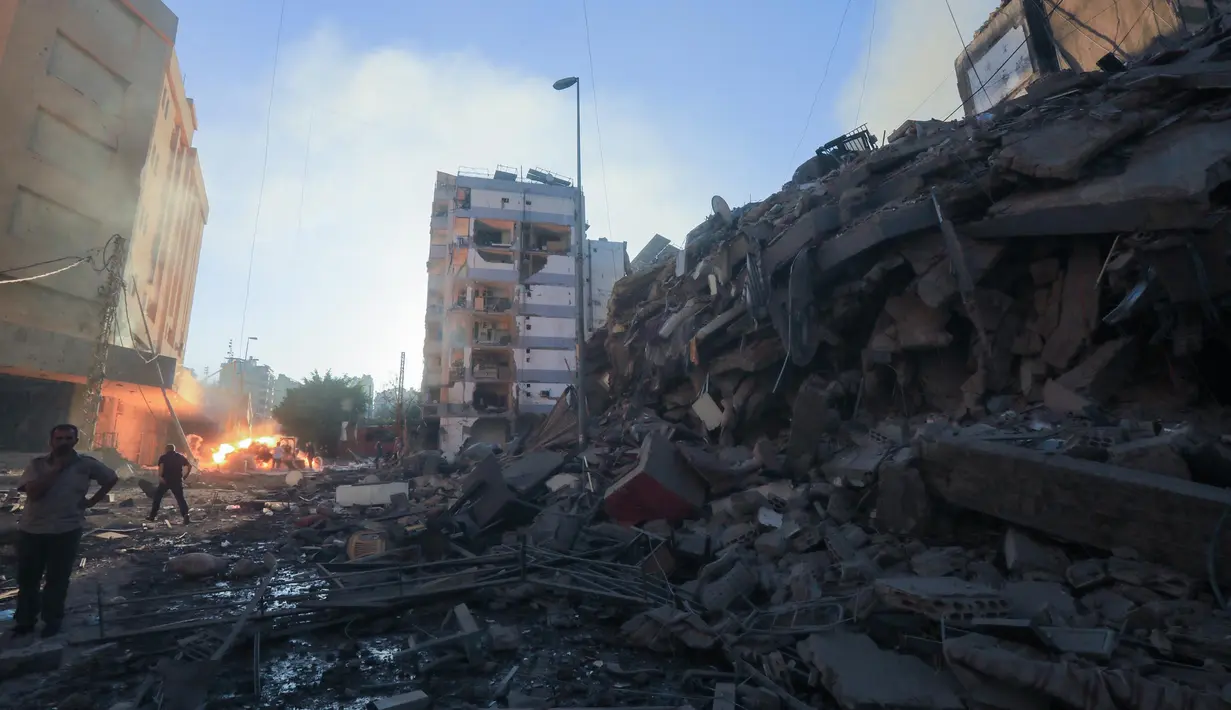 Israel baru-baru ini mengintensifkan serangan udaranya ke Lebanon. (Foto oleh AFP)