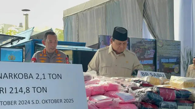 Prabowo Saksikan Langsung Pemusnahan Barang Bukti Kasus Narkoba Tangkapan Polri