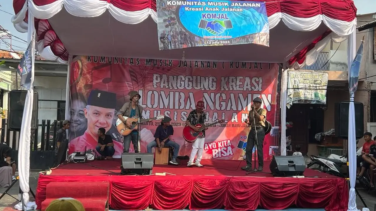 Komunitas Musik Jalanan (Komjal) yang didukung penuh DPD PDIP DKI Jakarta