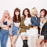 Rainbow (via Soompi)