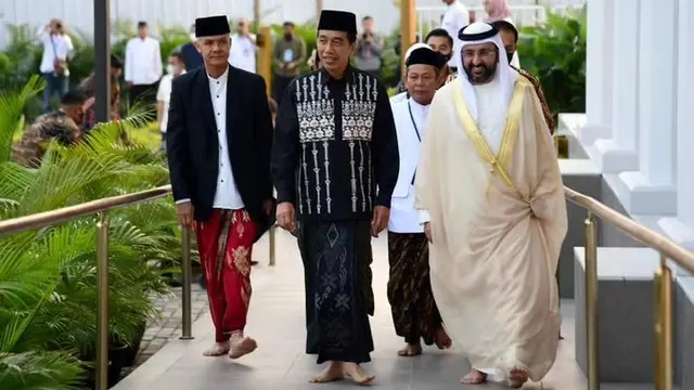 Presiden Jokowi dan Gubernur Jawa Tengah Ganjar Pranowo