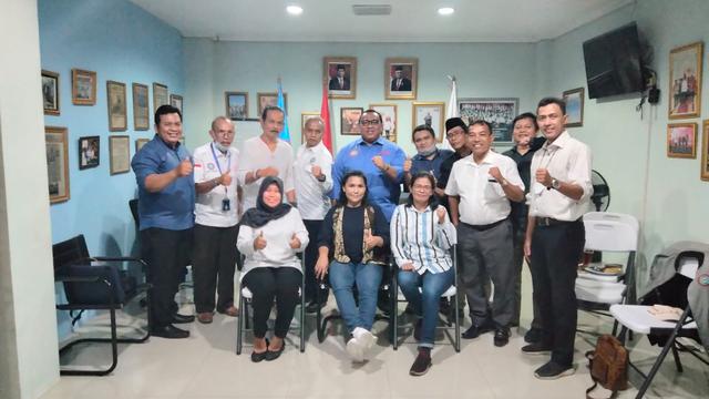 Presiden Konfederasi Serikat Pekerja Seluruh Indonesia (KSPSI) Andi Gani Nena Wea menerima audiensi Jejaring Serikat Pekerja Sawit Indonesia (Japbusi)