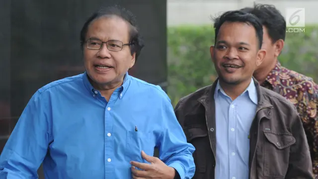Ekspresi Rizal Ramli Saat Penuhi Panggilan KPK