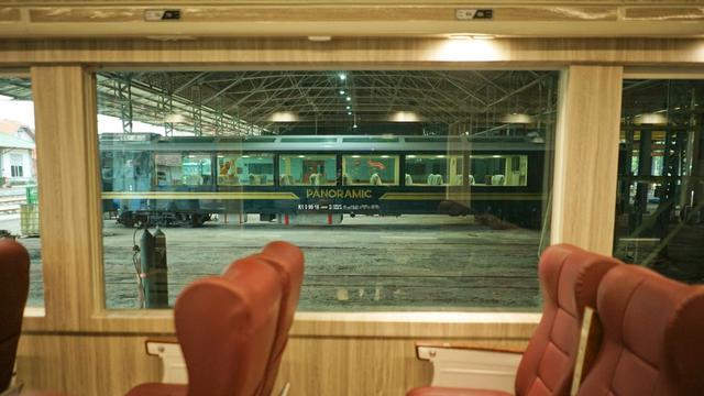 KAI akan melakukan soft launching Kereta Panoramic pada 24 Desember 2022. Kereta Panoramic ini akan dirangkaikan pada perjalanan KA Taksaka Tambahan (Gambir - Yogyakarta pp). (Dok PT KAI)
