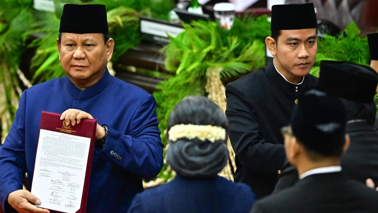 Makna Baju Adat Betawi Dikenakan Prabowo-Gibran Saat Pelantikan Presiden-Wakil Presiden