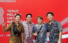 Sedang Liburan, Ini Momen Jerome Polin dan Waseda Boys Ikut Upacara 17-an di China