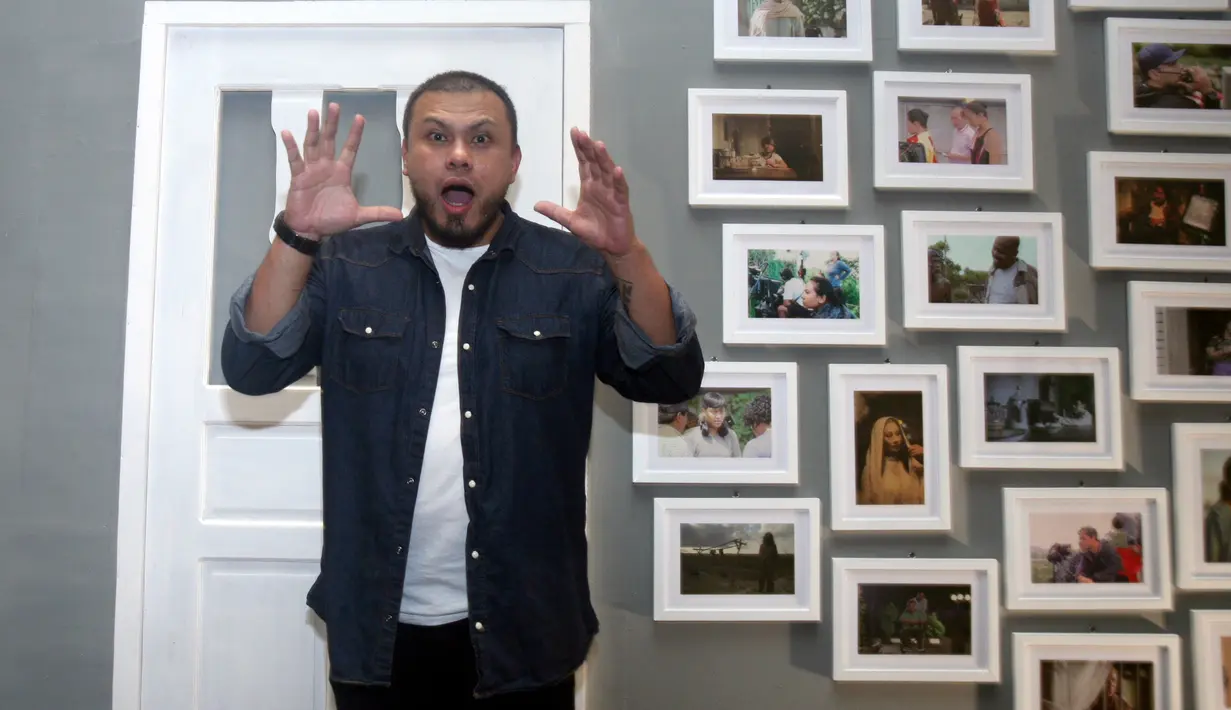 Dalam postingan yang diunggah pada 5 Desember 2017, film Pengabdi Setan menjadi film Indonesia terlaris sepanjang masa di Malaysia. Beragam komentar dalam status yang mendapat ribuan likes tersebut. (Nurwahyunan/Bintang.com)