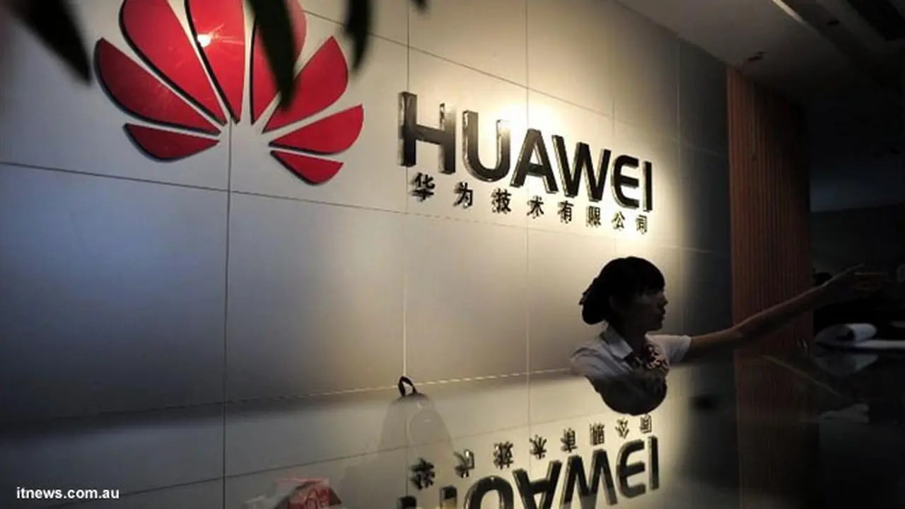 huawe-130723b.jpg