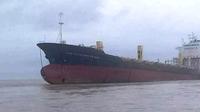 Kapal hantu asal Indonesia ini muncul tiba-tiba di perairan Myanmar (Facebook/Yangon Police)