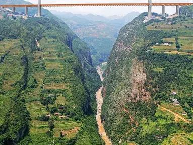 Jembatan yang terletak di Dugexiang, Guizhou, China (Source: IST)