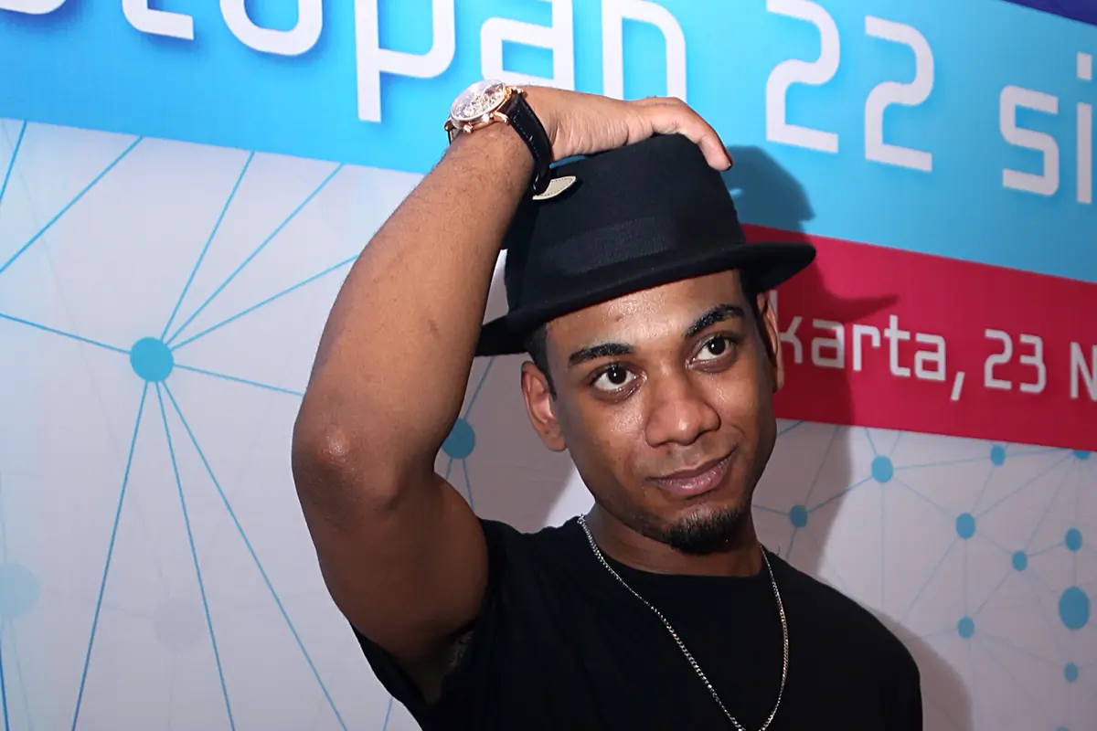 Joshua Ledet