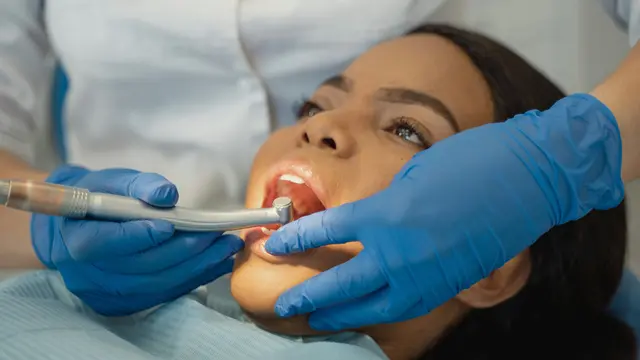 Ngemil Makanan Manis Secara Berlebihan