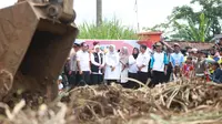 Gubernur Jawa Timur, tinjau pembangunan hunian korban banjir Kalibaru (Istimewa)
